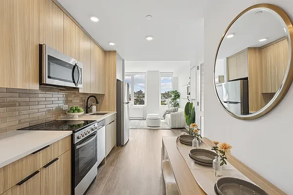 336 Douglass St — Model Unit 2