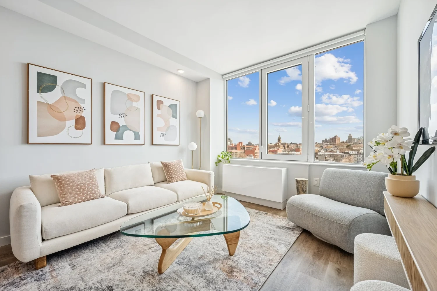 336 Douglass St — Model Unit 7