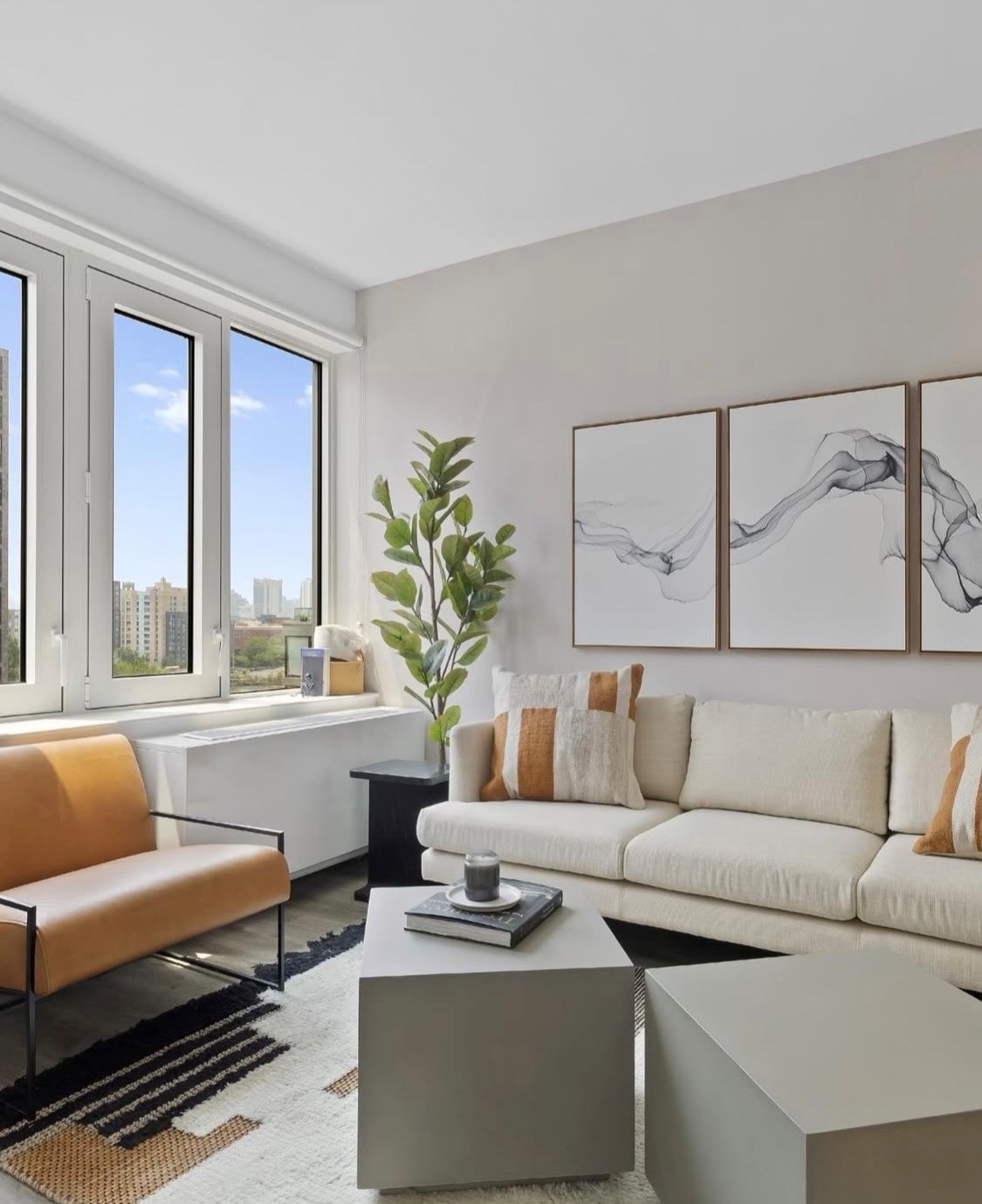 The Motto — Living Room