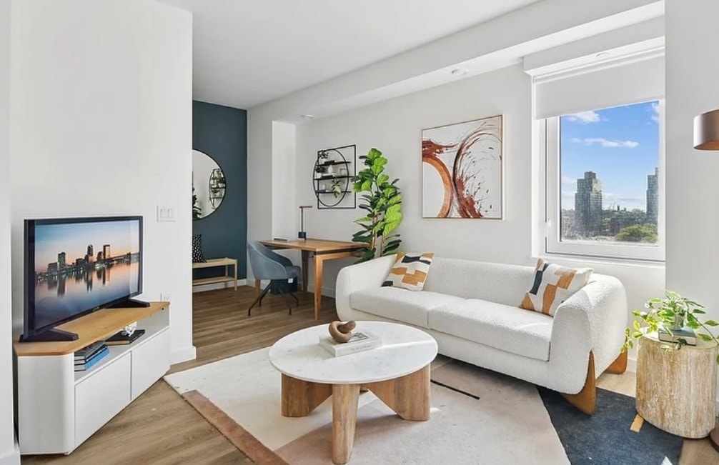 Residential Studio — Living & Work