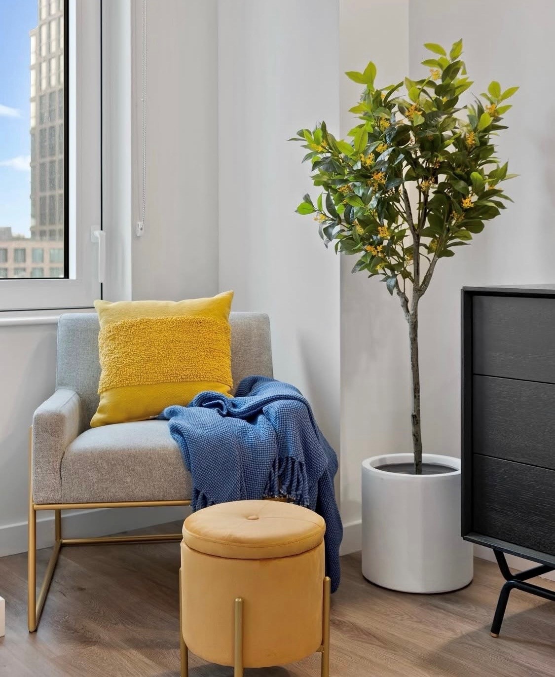 Residential Corner — Reading Nook