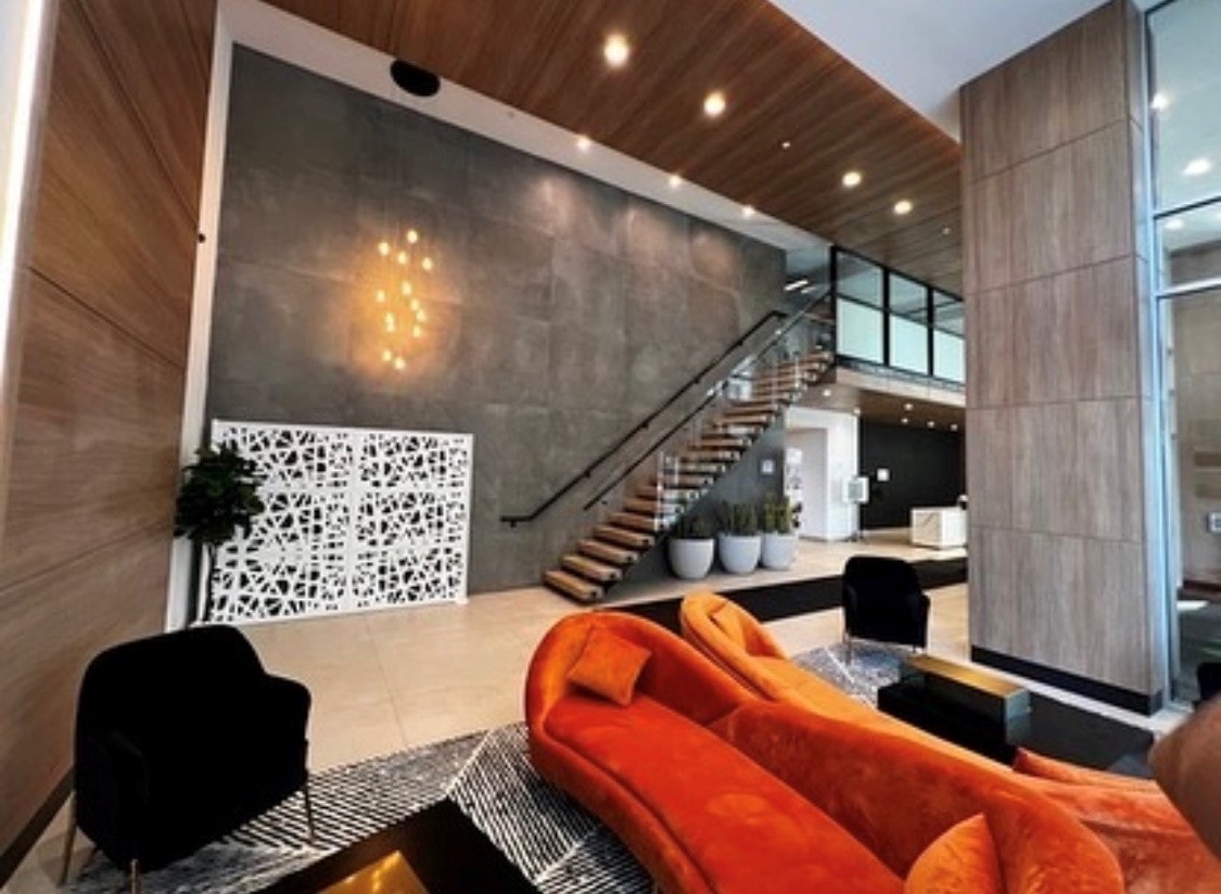 Alvista Rise — Lobby II